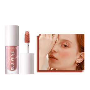 Realce suas maçãs do rosto com o Blush Líquido - contorno elegante e textura suave em tons de rosa e vermelho, proporcionando um brilho natural que dura o dia todo. Descubra o segredo da luminosidade!